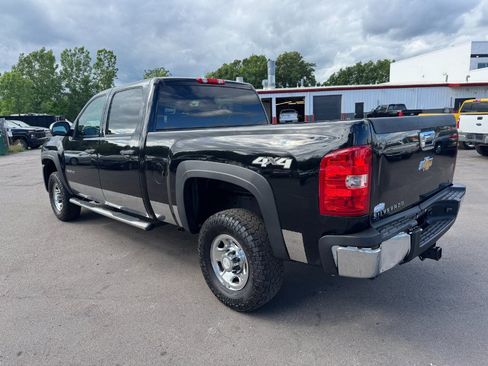 Used 2010 Chevrolet Silverado 2500 LT AWD/4WD image 3