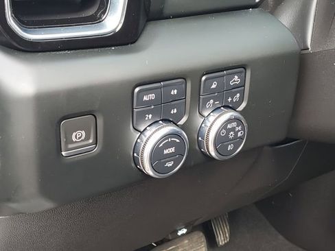 Certified 2024 GMC Sierra 1500 Denali w/ Denali Reserve Package AWD/4WD image 11