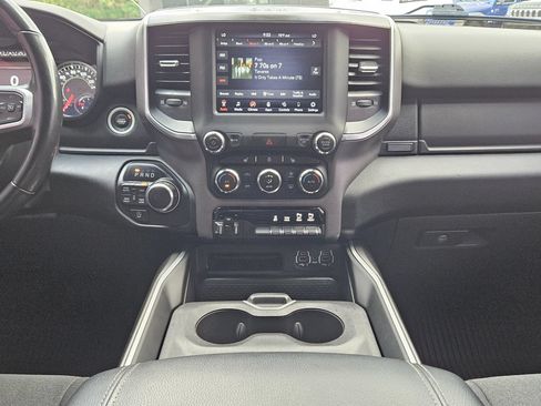 Used 2021 RAM 1500 Big Horn AWD/4WD image 10