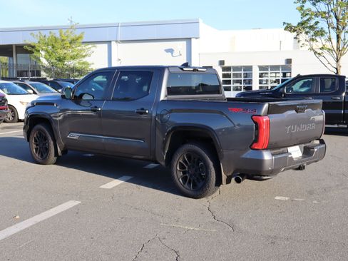 Used 2026 Toyota Tundra Platinum w/ TRD Off-Road Package AWD/4WD image 8