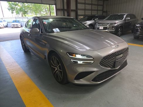 Used 2025 Genesis G70 2.5T RWD image 6