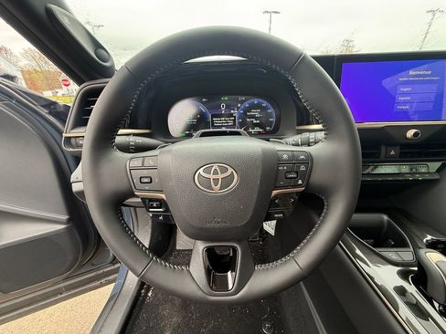 New 2026 Toyota Crown Signia w/ Advanced Technology Package AWD/4WD image 7
