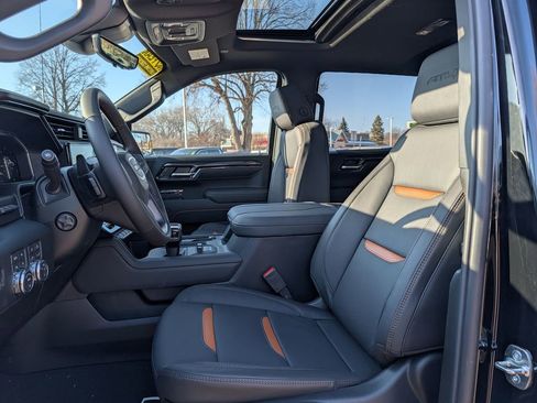 New 2026 GMC Sierra 1500 AT4 w/ AT4 Premium Package image 28