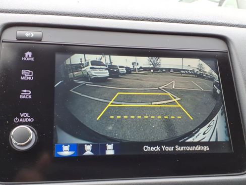 Used 2019 Honda HR-V Sport image 14