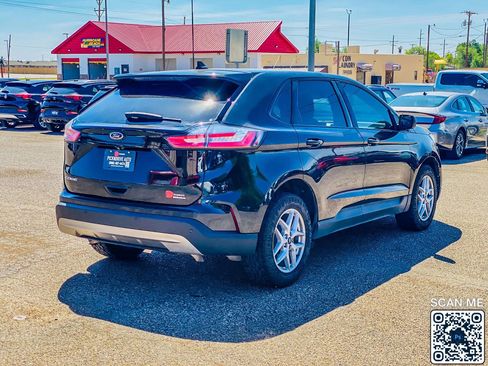 Used 2021 Ford Edge SE FWD image 8