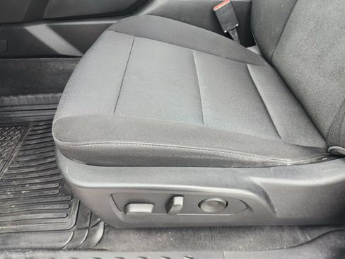Used 2024 Chevrolet Colorado W/T w/ WT Convenience Package II AWD/4WD image 27