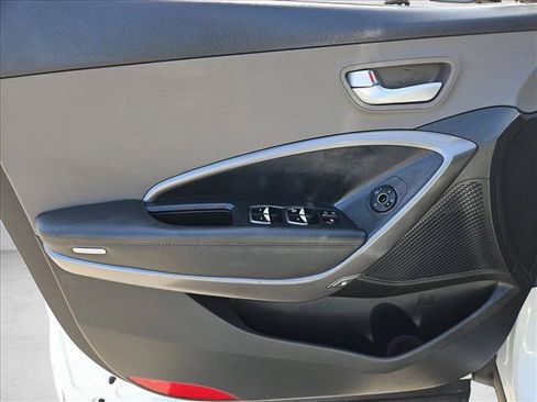 Used 2018 Hyundai Santa Fe Sport FWD image 10