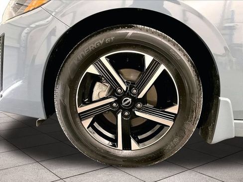 Used 2025 Nissan Sentra SV w/ All-Weather Package FWD image 8