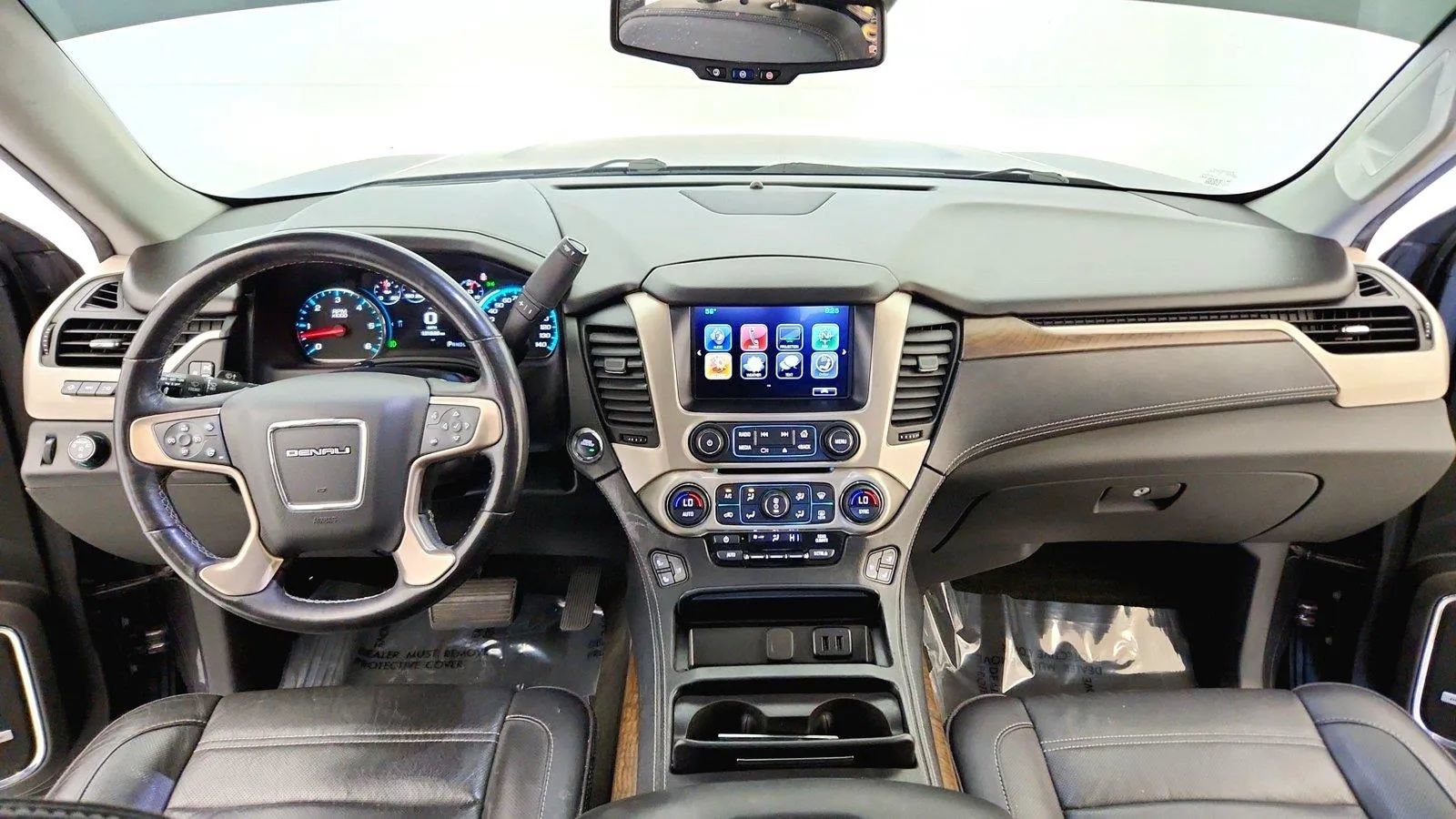 Used 2018 GMC Yukon Denali AWD/4WD image 32