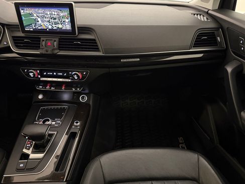 Used 2019 Audi Q5 2.0T Premium Plus w/ Premium Plus Package AWD/4WD image 30