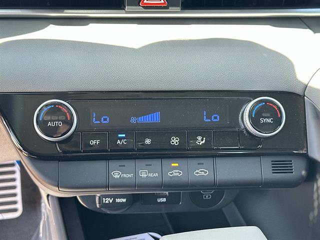 New 2026 Hyundai Elantra Sport FWD image 16