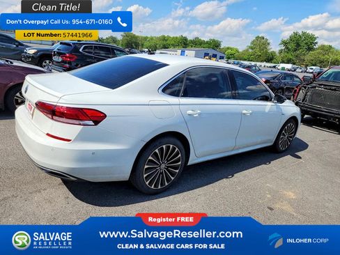 Used 2022 Volkswagen Passat 2.0T FWD image 4