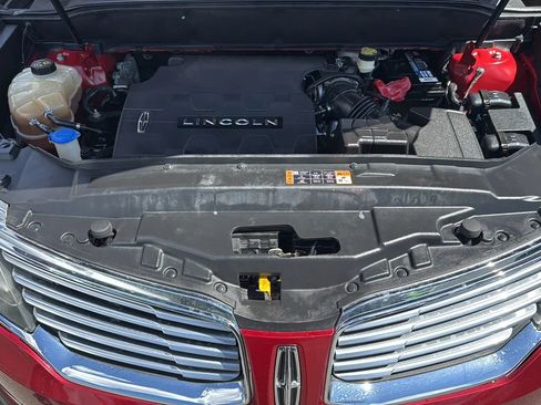 Used 2016 Lincoln MKX Reserve w/ Climate Package image 24