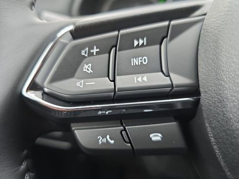 Used 2025 MAZDA CX-5 AWD 2.5 S w/ Preferred Package image 18