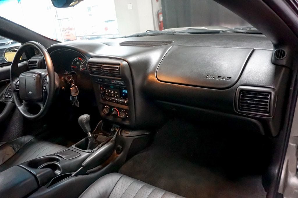 Used 2002 Chevrolet Camaro Z28 w/ SS Performance/Appearance Pkg RWD image 60