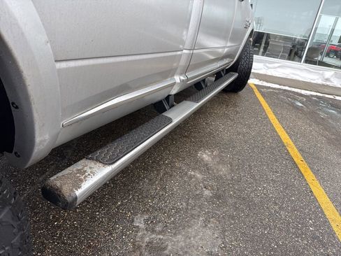 Used 2017 RAM 3500 Laramie Longhorn image 6