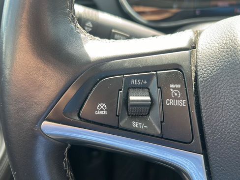 Used 2020 Buick Encore Preferred w/ Safety Package FWD image 12