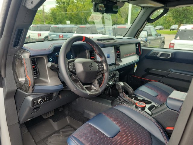 New 2026 Ford Bronco Raptor w/ Interior Carbon Fiber Pack AWD/4WD image 17