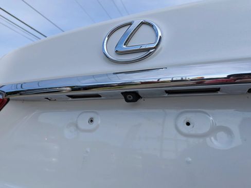 Used 2013 Lexus ES 350 w/ Premium Pkg FWD image 17