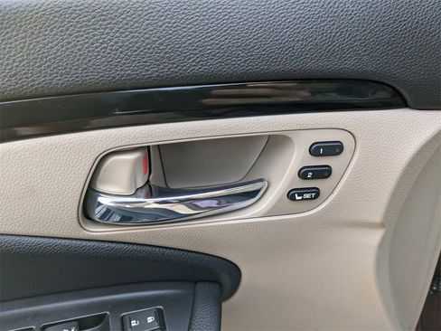 Used 2021 Honda Pilot Elite image 25