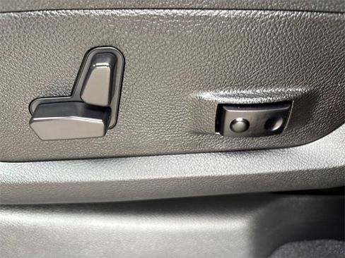 Used 2024 RAM 2500 Laramie w/ Safety Group image 16