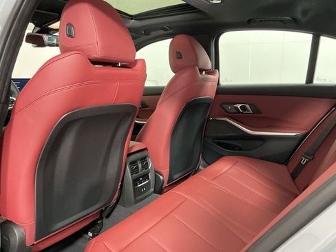 New 2026 BMW 330i Sedan w/ M Sport Package image 25