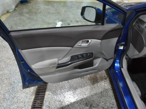 Used 2012 Honda Civic LX image 33
