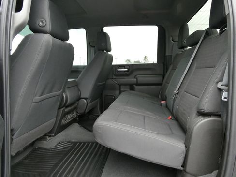 Used 2021 Chevrolet Silverado 2500 LT w/ Convenience Package image 17