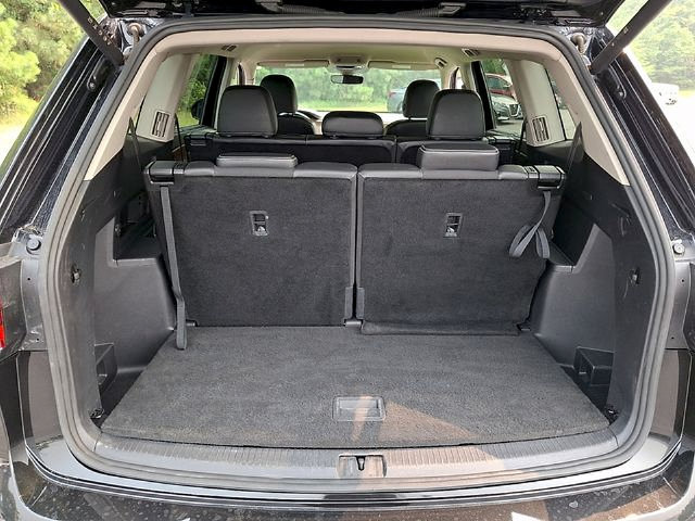 Used 2024 Volkswagen Atlas SE AWD/4WD image 28