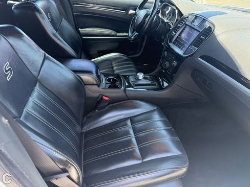 Used 2021 Chrysler 300 S RWD image 11