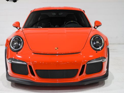 Used 2016 Porsche 911 GT3 RS RWD image 5