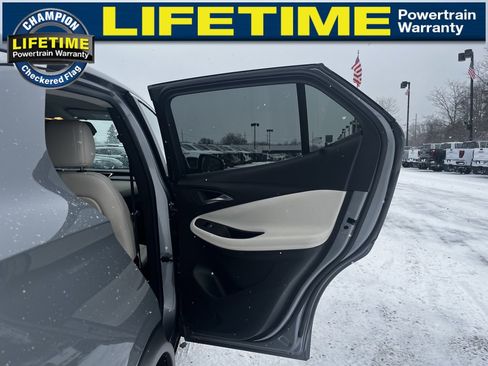 Used 2023 Buick Encore GX Preferred w/ Cold Weather Comfort Package image 31