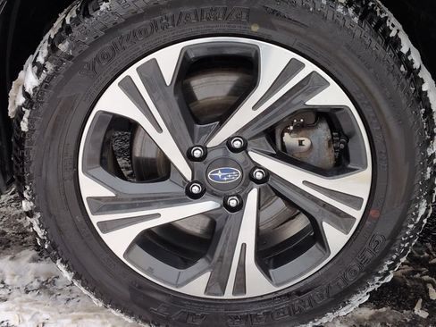 Certified 2024 Subaru Crosstrek 2.0i Premium image 14