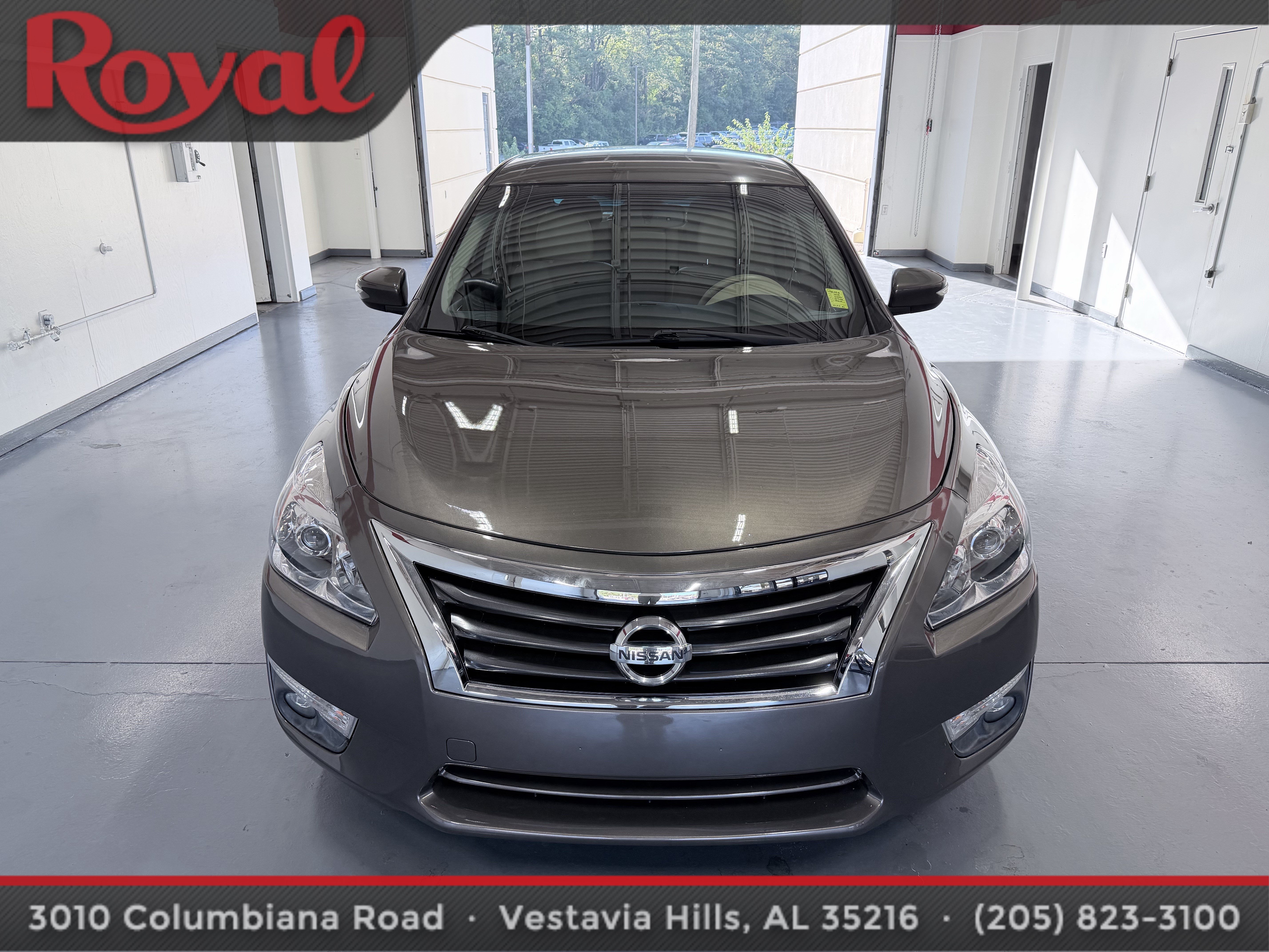 Used 2015 Nissan Altima 2.5 SL FWD image 2