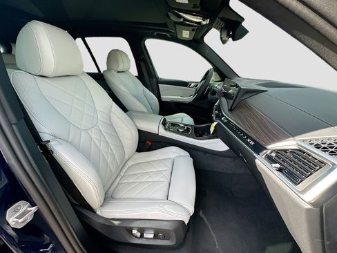 New 2026 BMW X5 xDrive50e w/ M Sport Package image 23