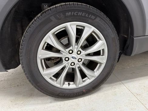 Used 2023 Ford Explorer Limited w/ Limited Technology Package AWD/4WD image 11
