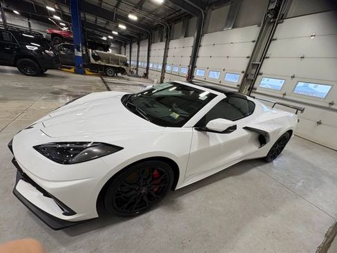 New 2026 Chevrolet Corvette 1LT w/ Z51 Performance Package image 2