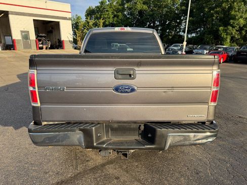 Used 2014 Ford F150 XLT w/ Trailer Tow Package AWD/4WD image 4