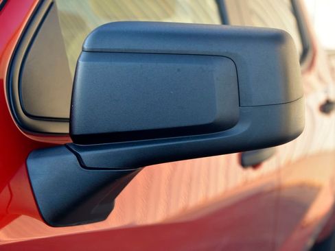 Used 2022 Chevrolet Silverado 1500 Custom w/ LPO, Dark Essentials Package image 12