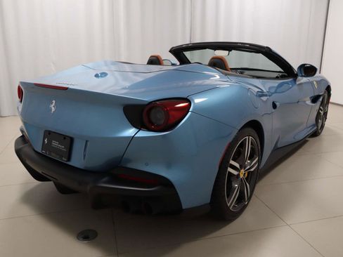Certified 2022 Ferrari Portofino M image 11