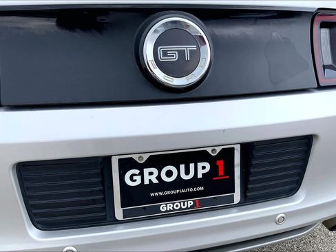 Used 2014 Ford Mustang GT Premium image 9