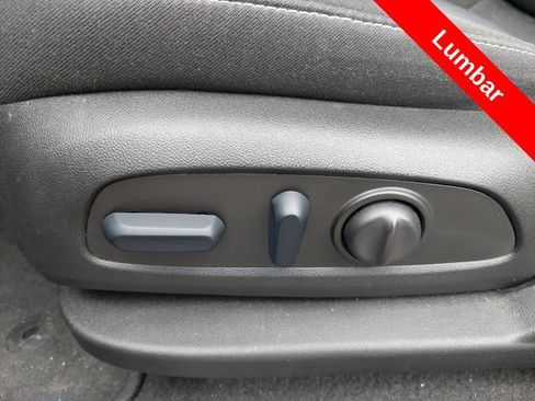 Used 2023 Chevrolet Blazer LT w/ Convenience Package FWD image 18