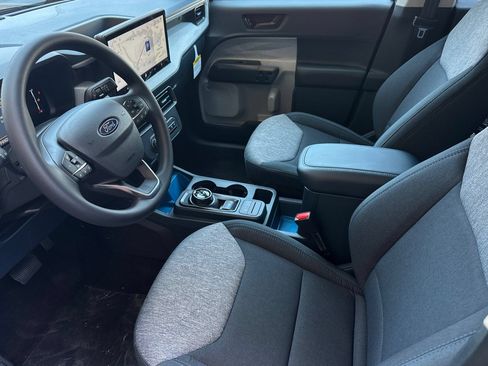 New 2026 Ford Maverick XLT FWD image 9