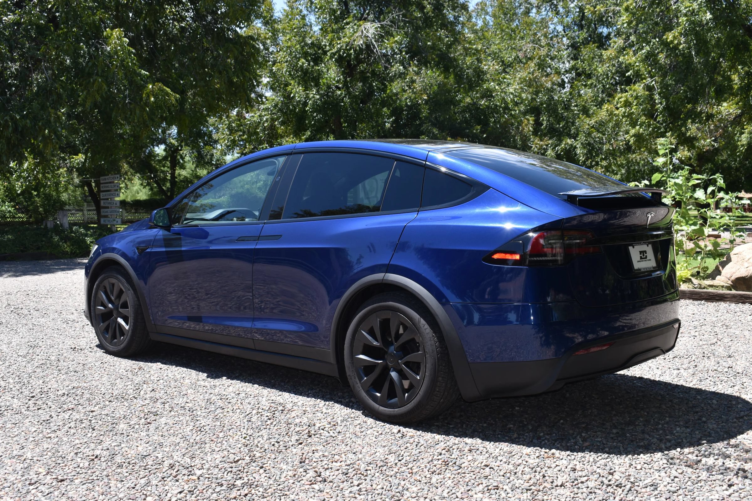 Used 2022 Tesla Model X AWD/4WD image 5