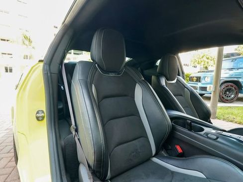 Used 2019 Chevrolet Camaro SS image 78