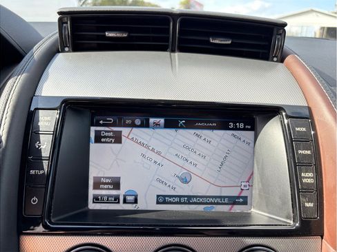 Used 2014 Jaguar F-TYPE Convertible image 28