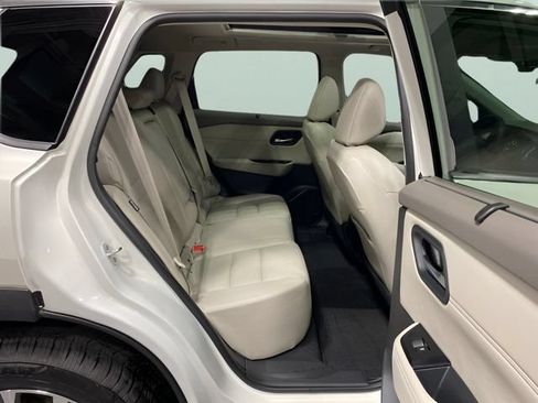 Certified 2023 Nissan Rogue SV w/ SV Premium B Package AWD/4WD image 27