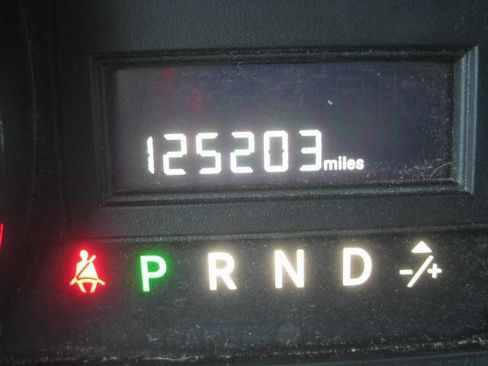 Used 2017 Dodge Grand Caravan SXT image 26