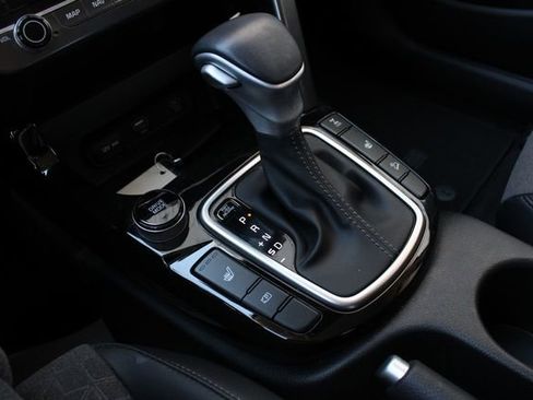 Used 2024 Kia Seltos X-Line AWD/4WD image 18