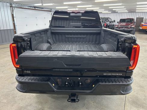 Used 2022 GMC Sierra 2500 Denali w/ Technology Package image 15